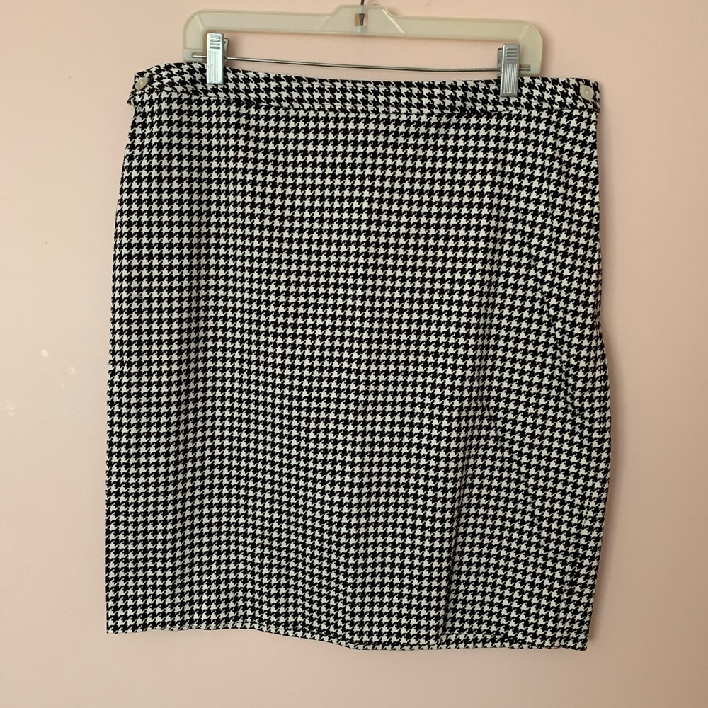 Black and White Skirt